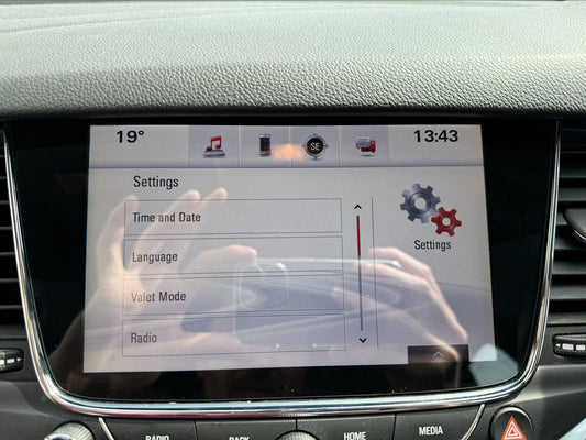Vauxhall Astra Navi 900 Screen Fault: Fix It Yourself in 50 Minutes — No Specialist Needed